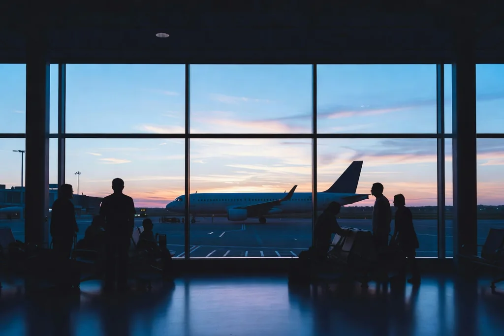 Travel, Time Zones and the Schedule Debate